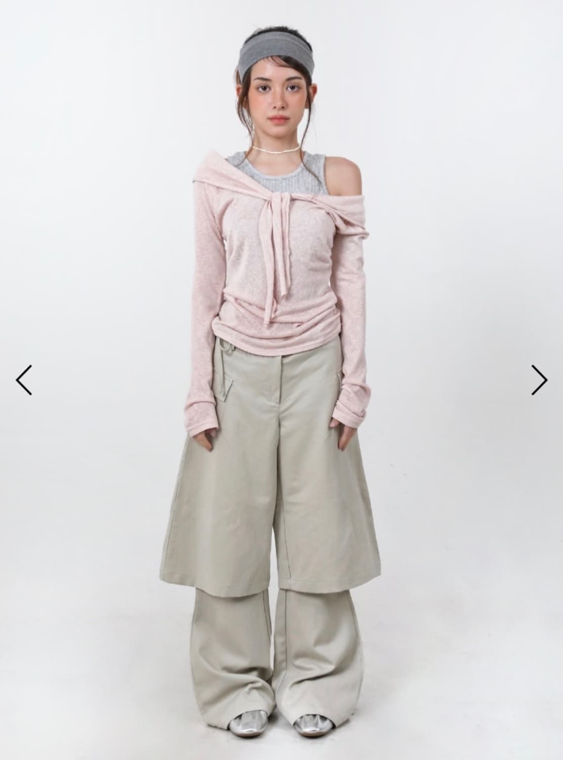 오운서 마리나무드 소프트 오프숄더 티셔츠 베이지 리본스트랩투웨이매듭브이넥 상품이미지9