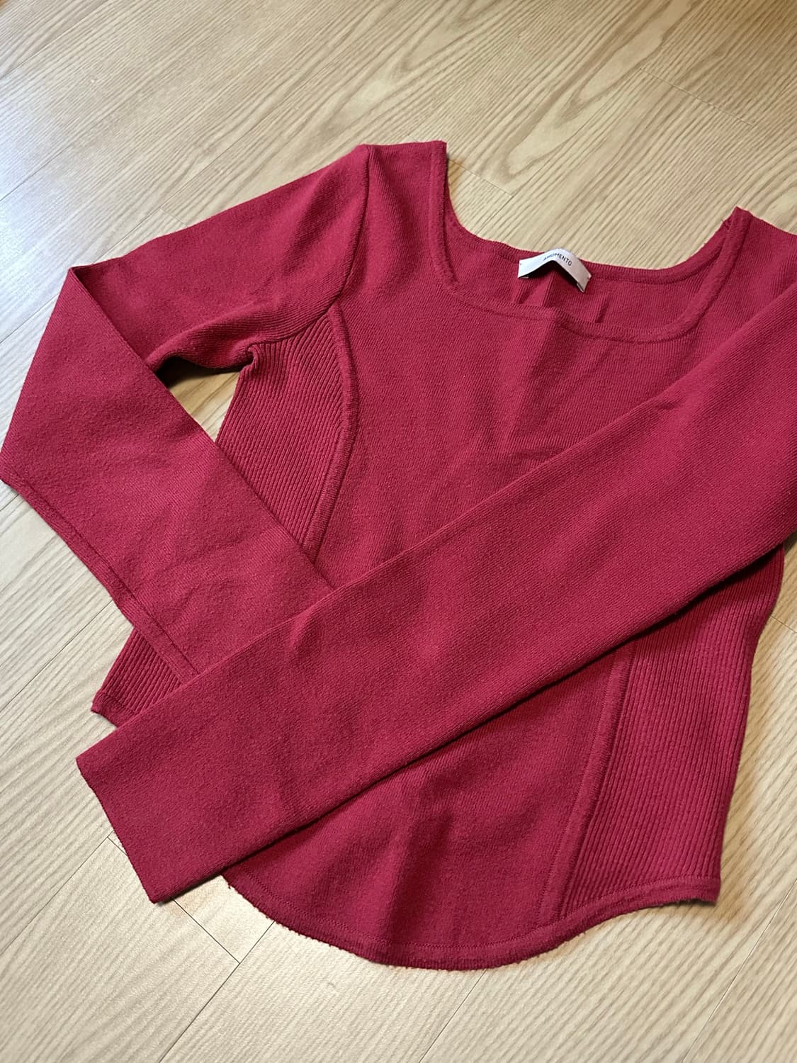 아모멘토 square neck corset knit 니트  상품이미지2