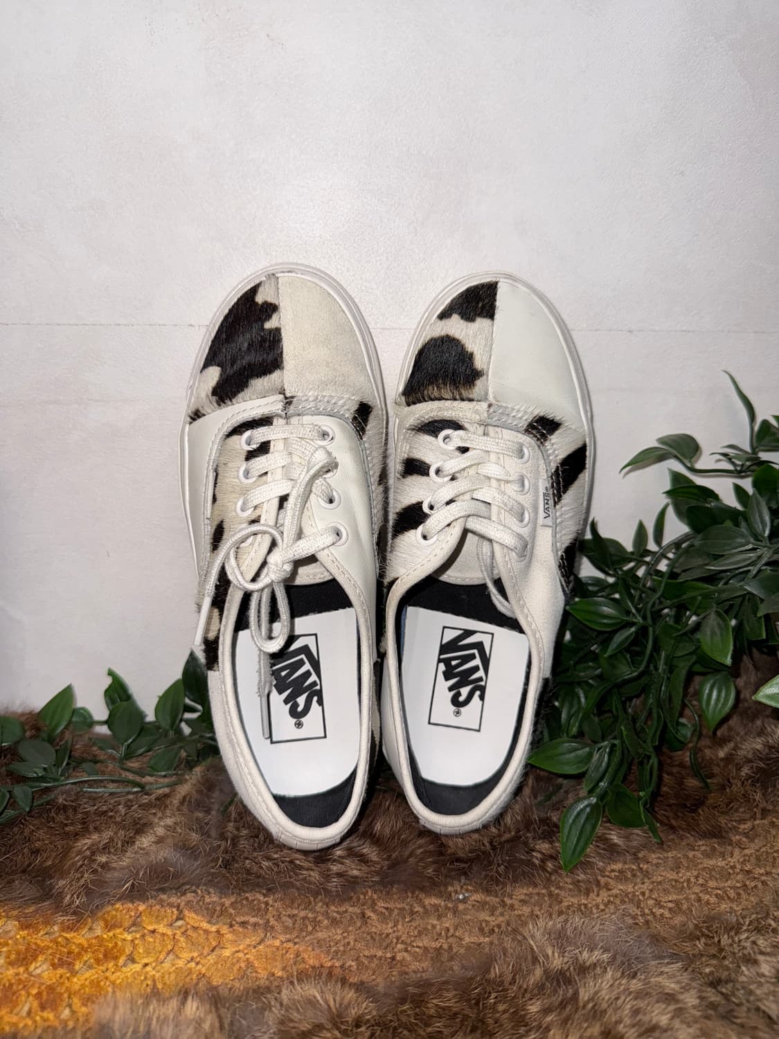 Vans white calf fur sneakers  상품이미지6