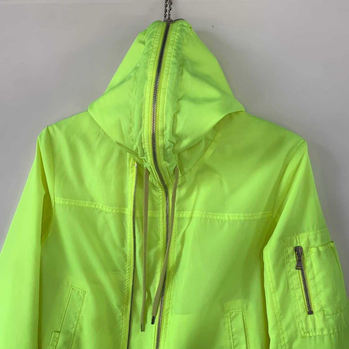 닐바렛 바람막이 상품이미지3