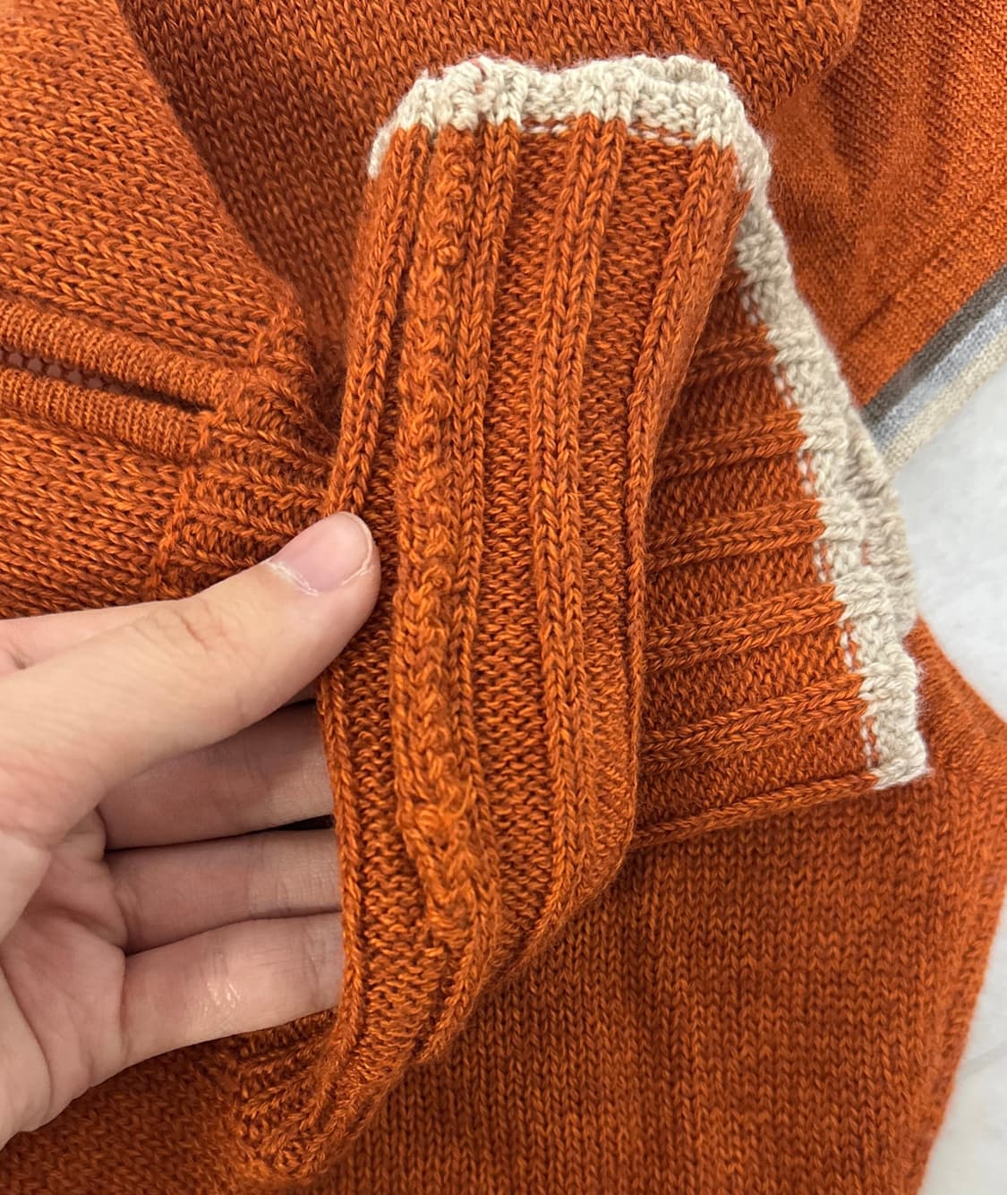 Donnez moi 단추 자수 하이넥 반팔 니트 상품이미지6