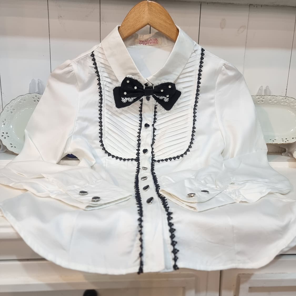 트랄라라 화이트 블라우스 상품이미지2