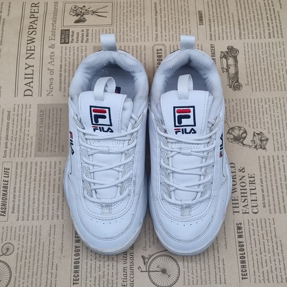 휠라 FILA 디스럽터 운동화 220 상품이미지2