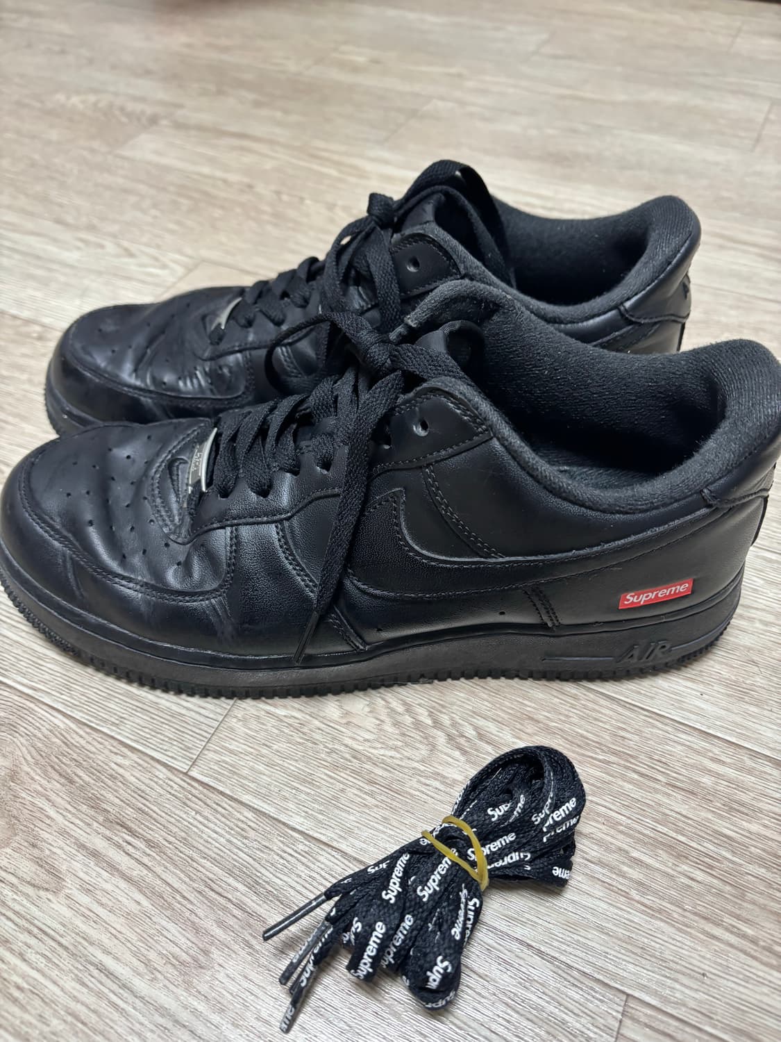 슈프림 에어포스 블랙 275 상품이미지2