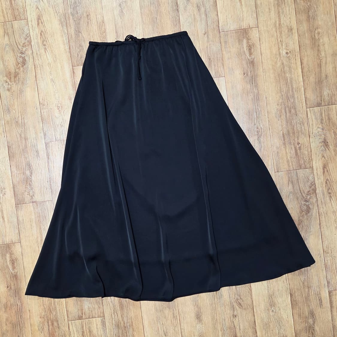 프로스트제이(PROST J) 워너비 새틴스커트 프리사이즈 새상품 상품이미지5