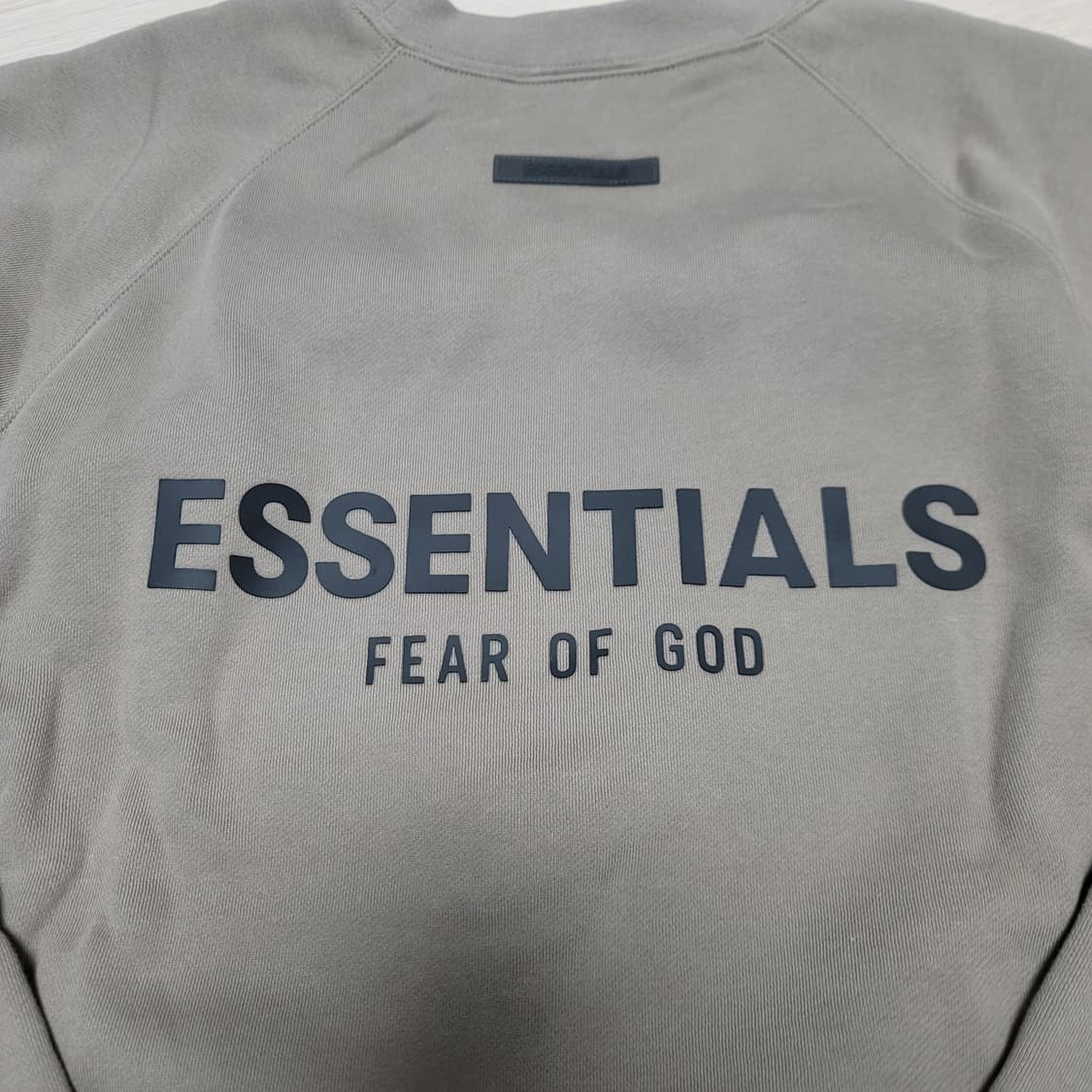 에센셜 21ss 스웻셔츠 토프 (타우페) XL 상품이미지1
