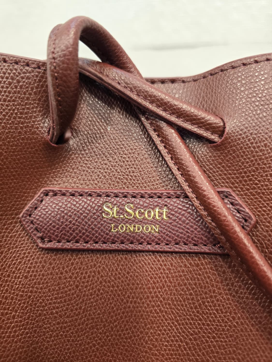 거의새거) 세인트스코트 St. Scott 버건디 버킷백 복조리가방 크로스 상품이미지3