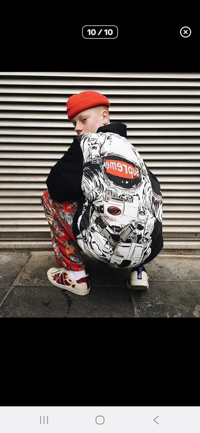 슈프림 우주인패딩 정품 상품이미지1