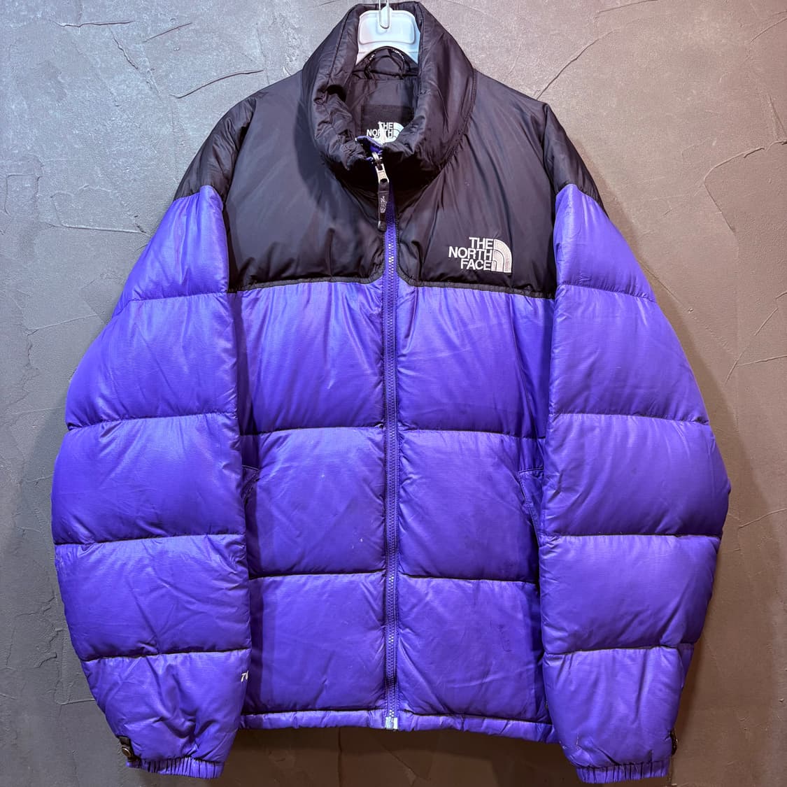 [L] THE NORTH FACE 노스페이스 퍼플 눕시 패딩  상품이미지1