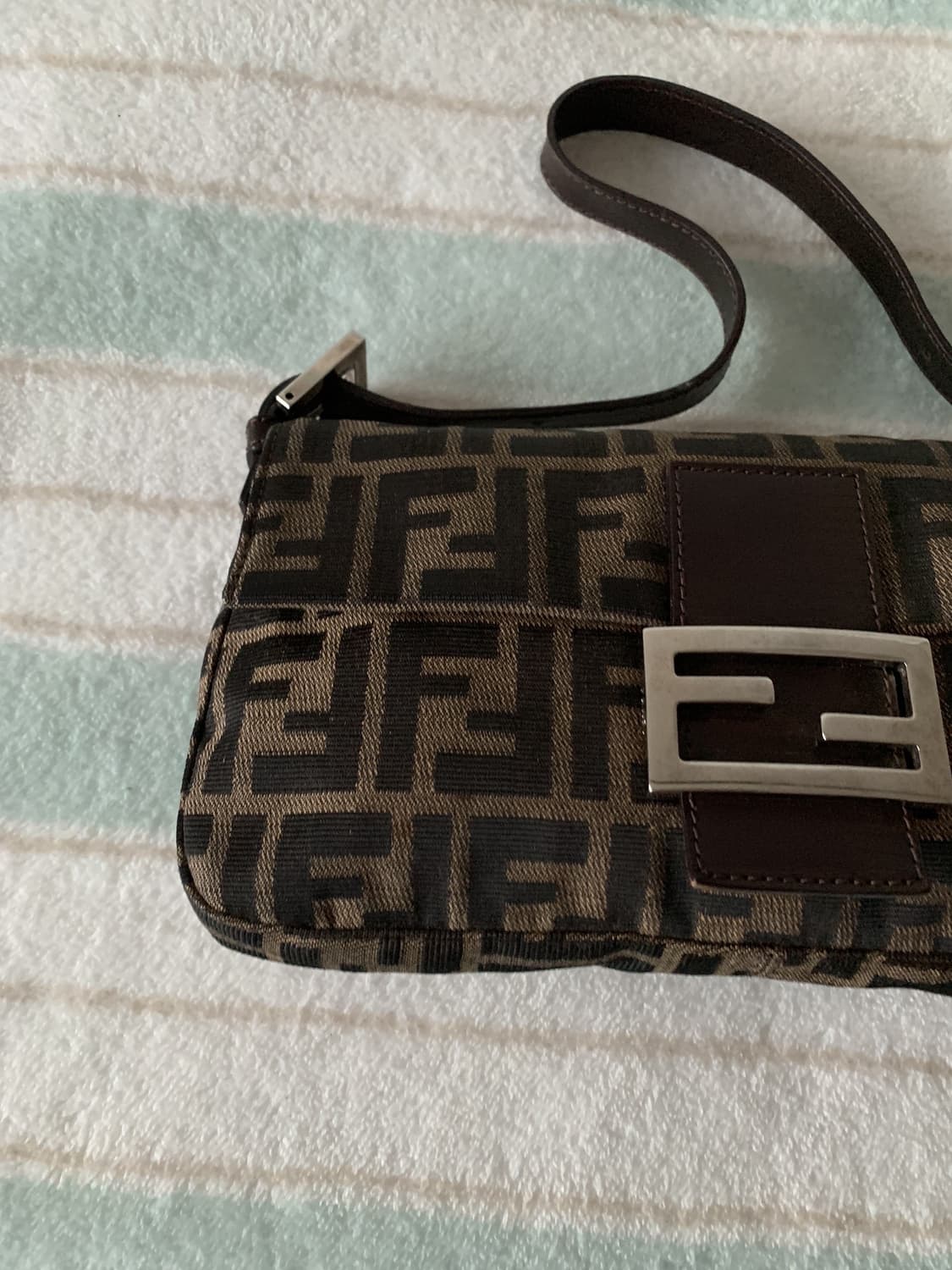 빈티지 펜디 주카 바게트백 상품이미지5