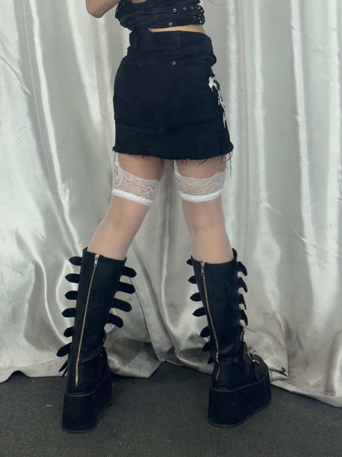 Punk-printed black mini skirt 상품이미지2