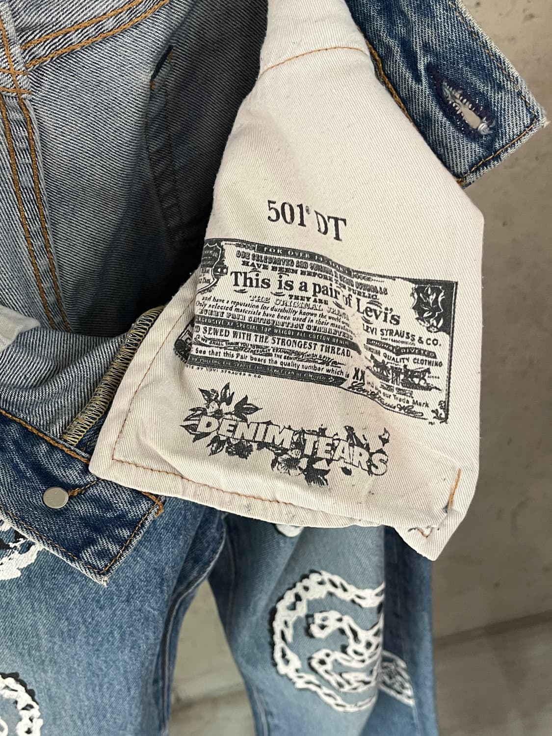 DENIM TEARS X STUSSY LEVIS 501  상품이미지9