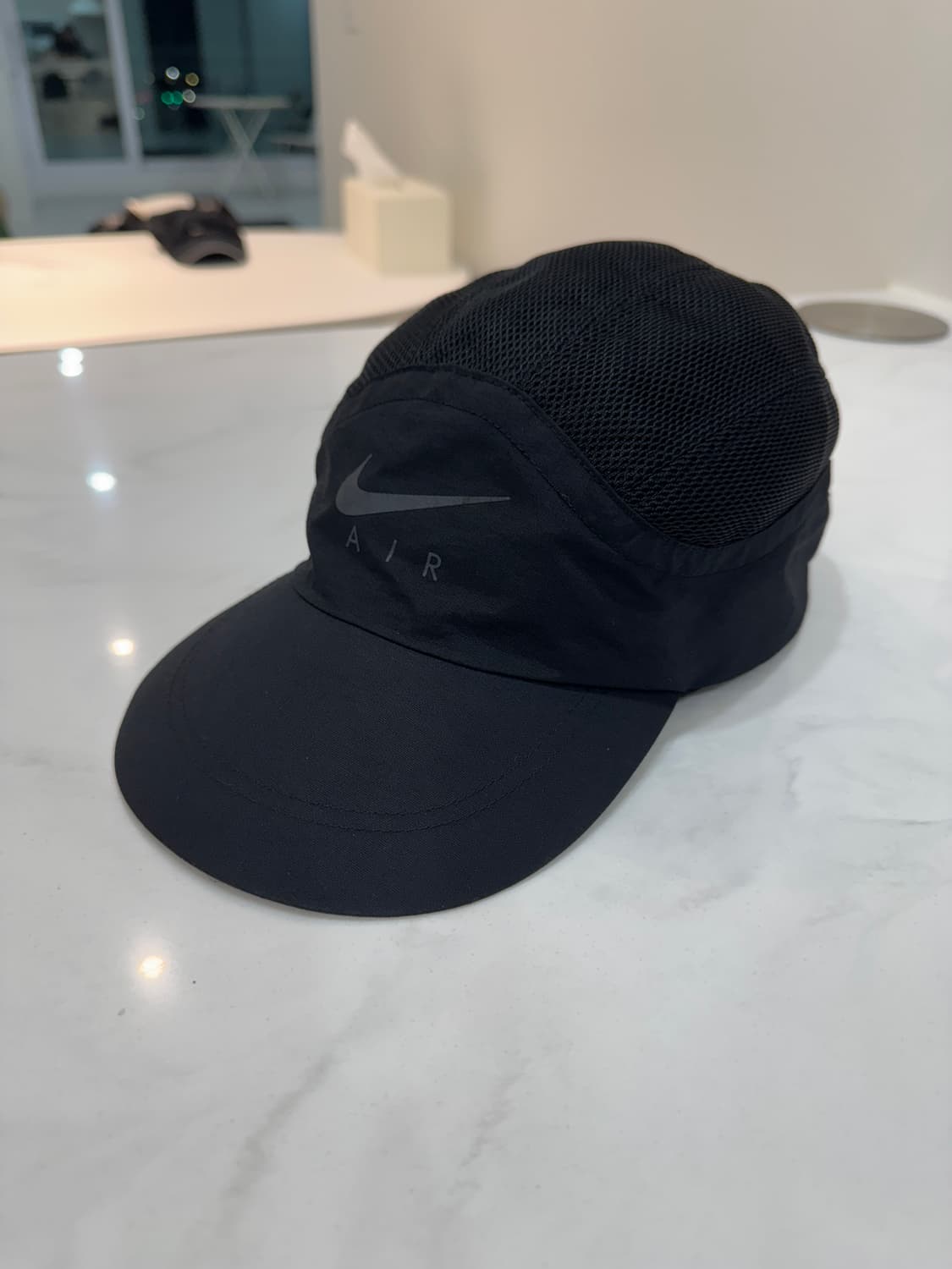 슈프림 x 나이키 트레일 러닝 햇 블랙 - 17FW 상품이미지1