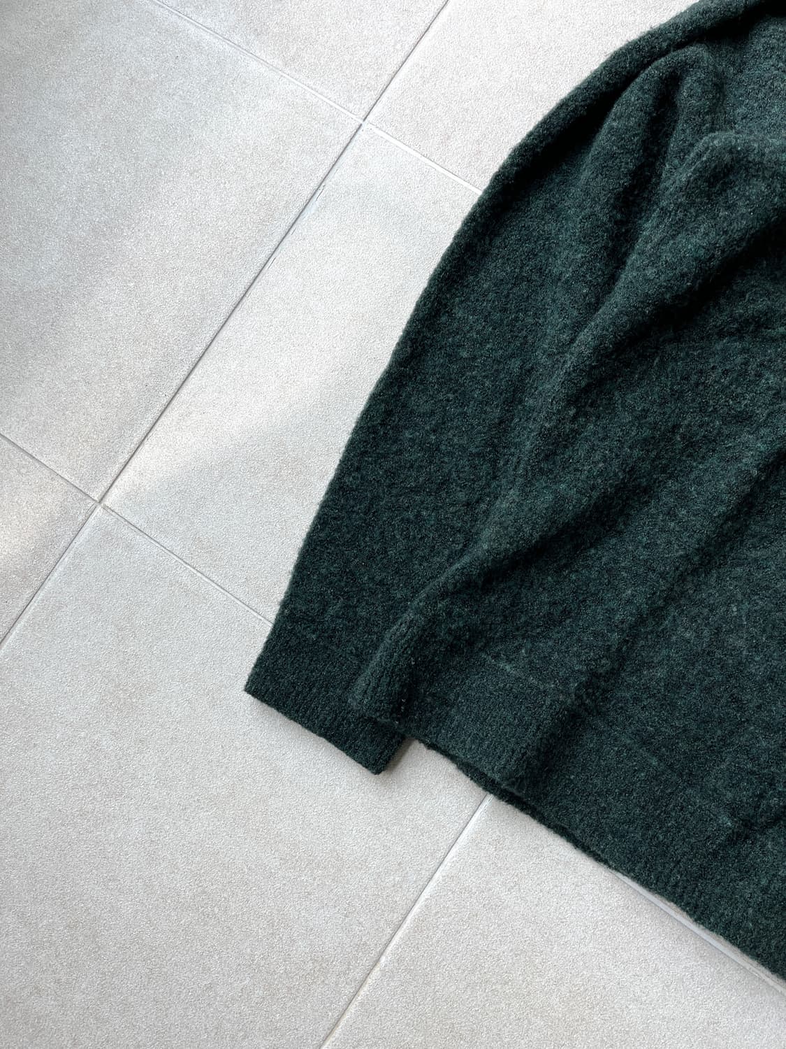 Remi relief sweater  상품이미지3