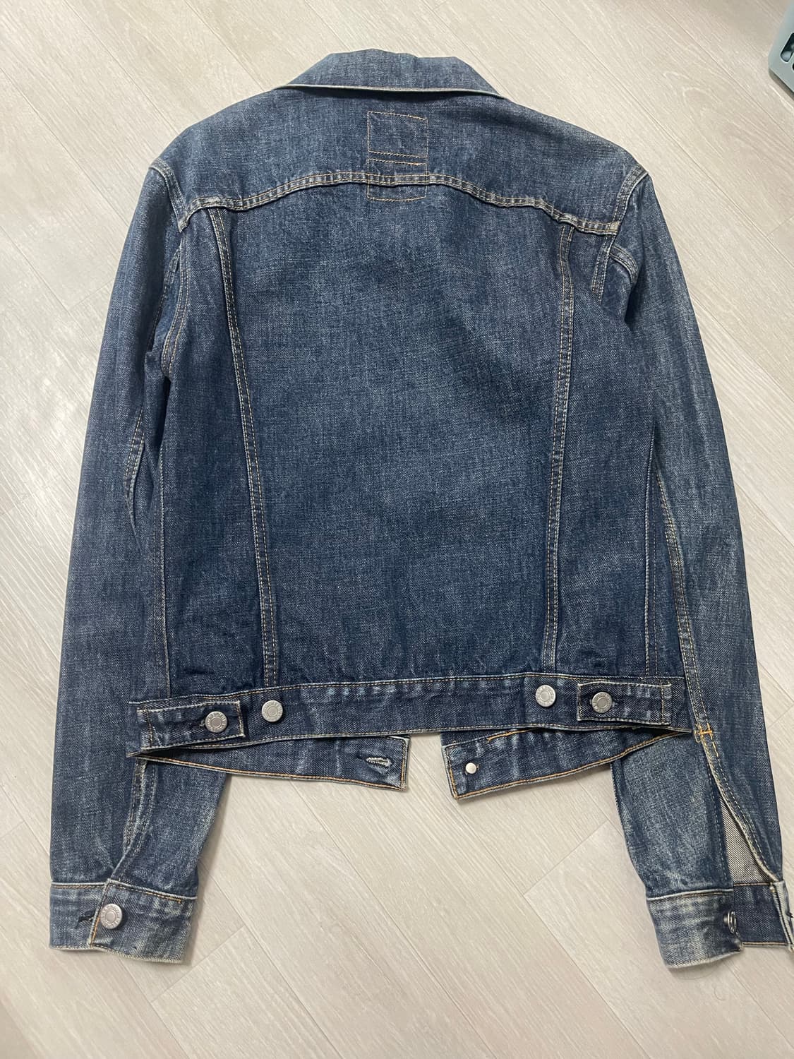 헬무트랭 클래식 데님 자켓 상품이미지4