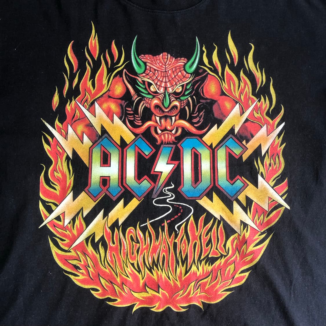 [XL-XXL] ACDC 프린팅 빈티지 락티 상품이미지3