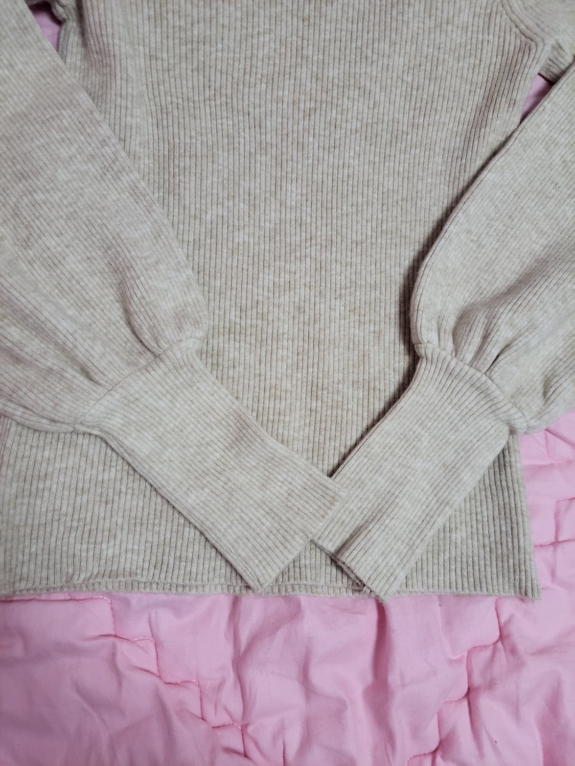 급처새상품!플라스틱아일랜드 소매벌룬 하이넥골지니트목폴라티셔츠 오즈세컨st 상품이미지4