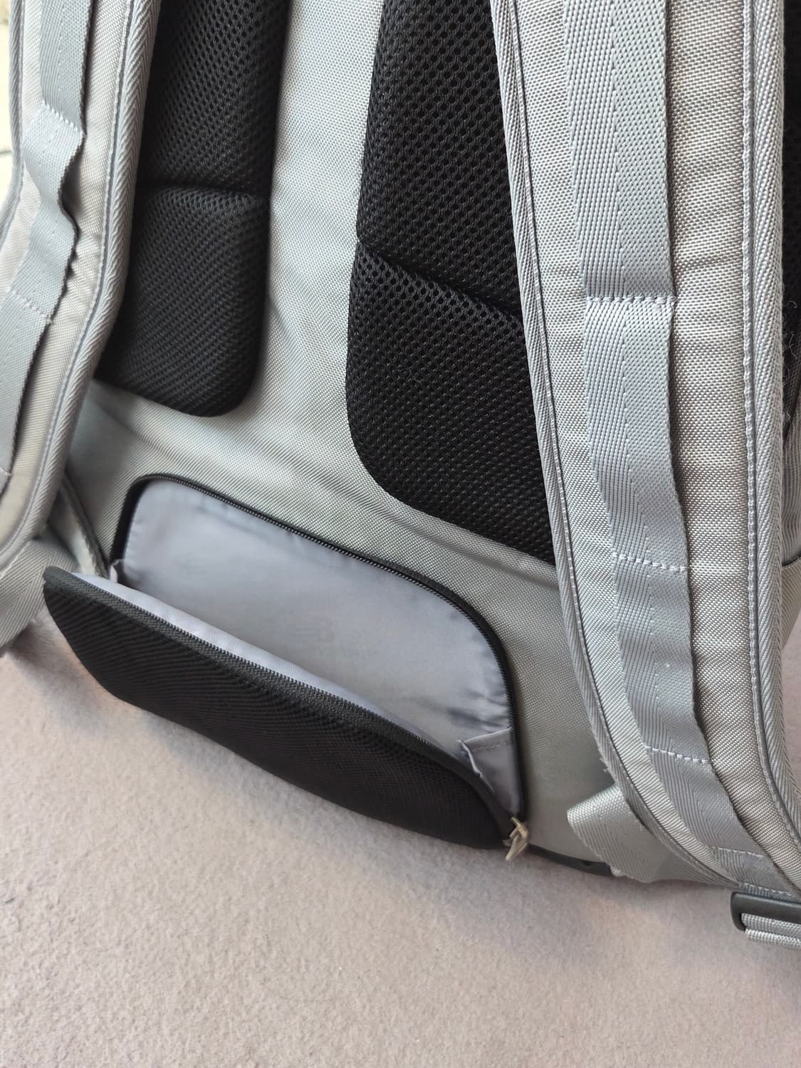 뉴발란스 3D 멀티 백팩
 상품이미지4