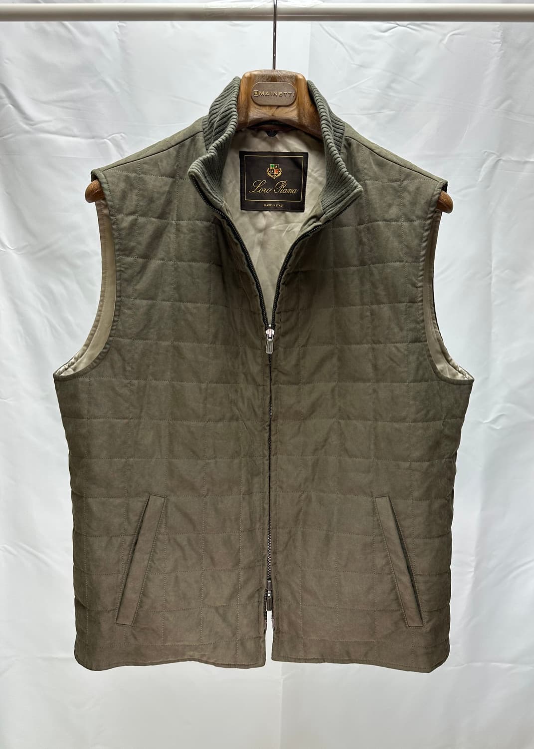 로로피아나 스톰시스템 베스트 54사이즈(105~110) 민트급 판매 상품이미지1