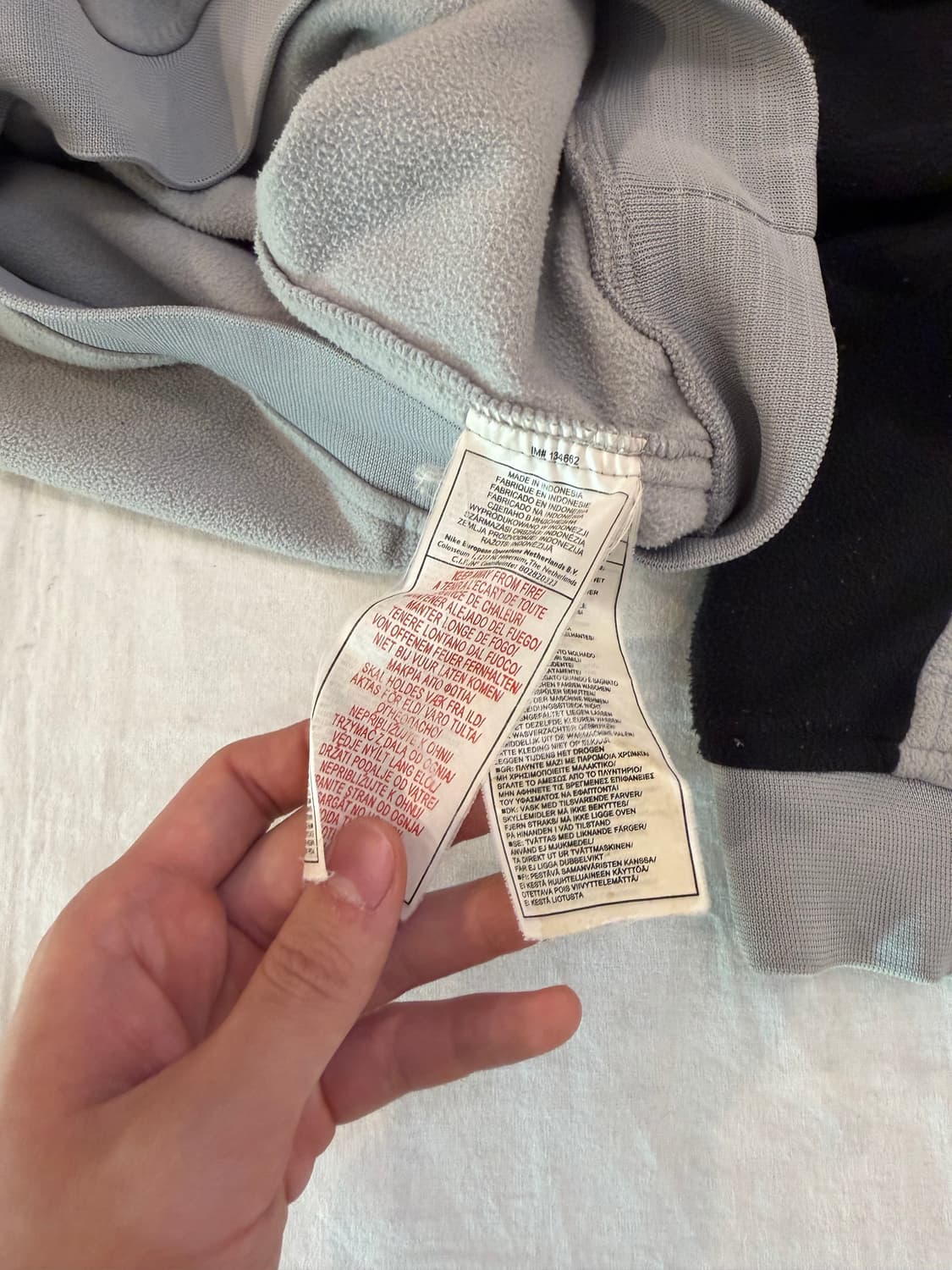 나이키 맨유 보다폰 희귀 플리스 스웻 탑 그레이 상품이미지6