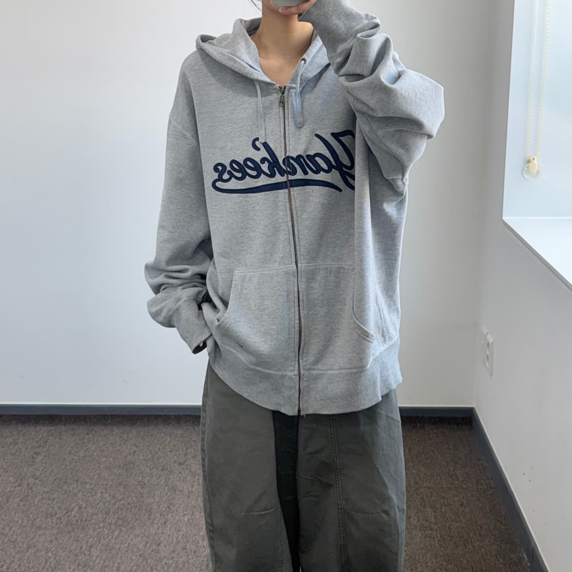 Nike 나이키 양키스 네이비 로고 그레이 후드집업 상품이미지1