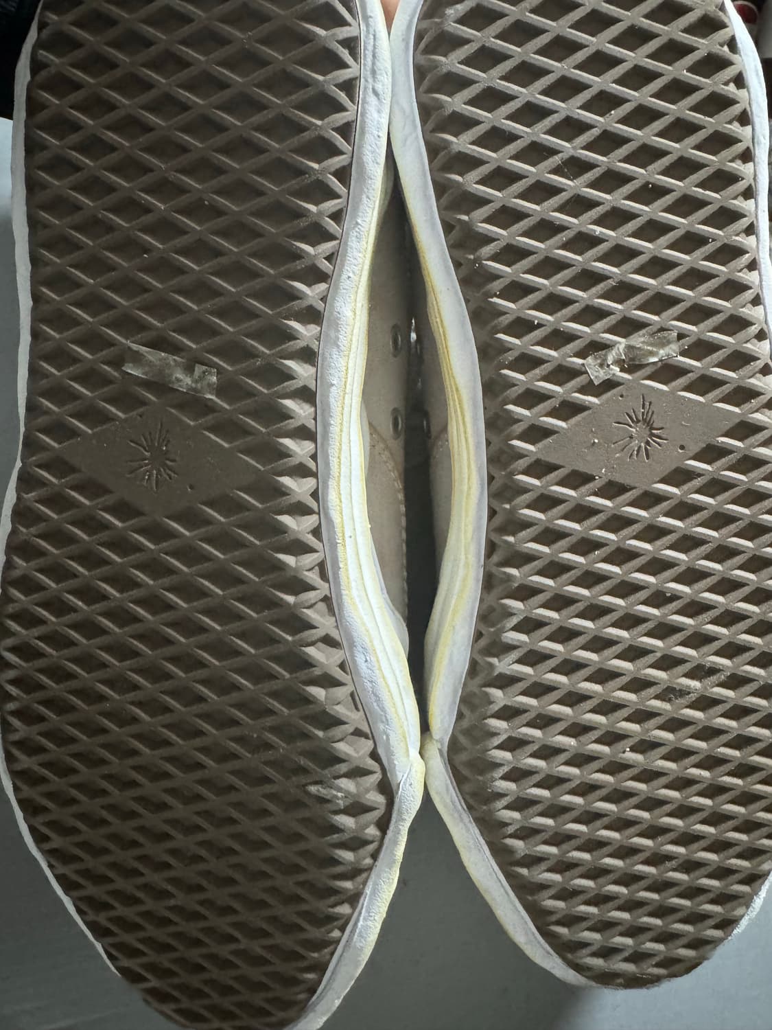 미하라 야스히로 행크 레더 핑크 43 팝니다. 상품이미지2