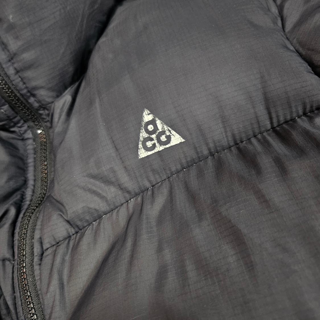 나이키 ACG 시그니쳐 로고 구스다운 푸퍼 패딩 XL size 상품이미지3