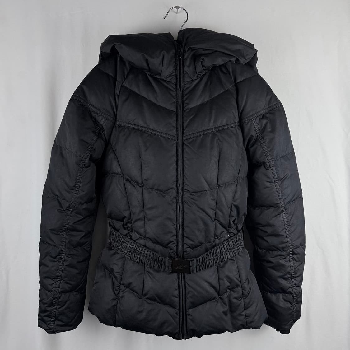 (85) 노스페이스 우먼스 550필 구스다운 숏 패딩 매트블랙 상품이미지2