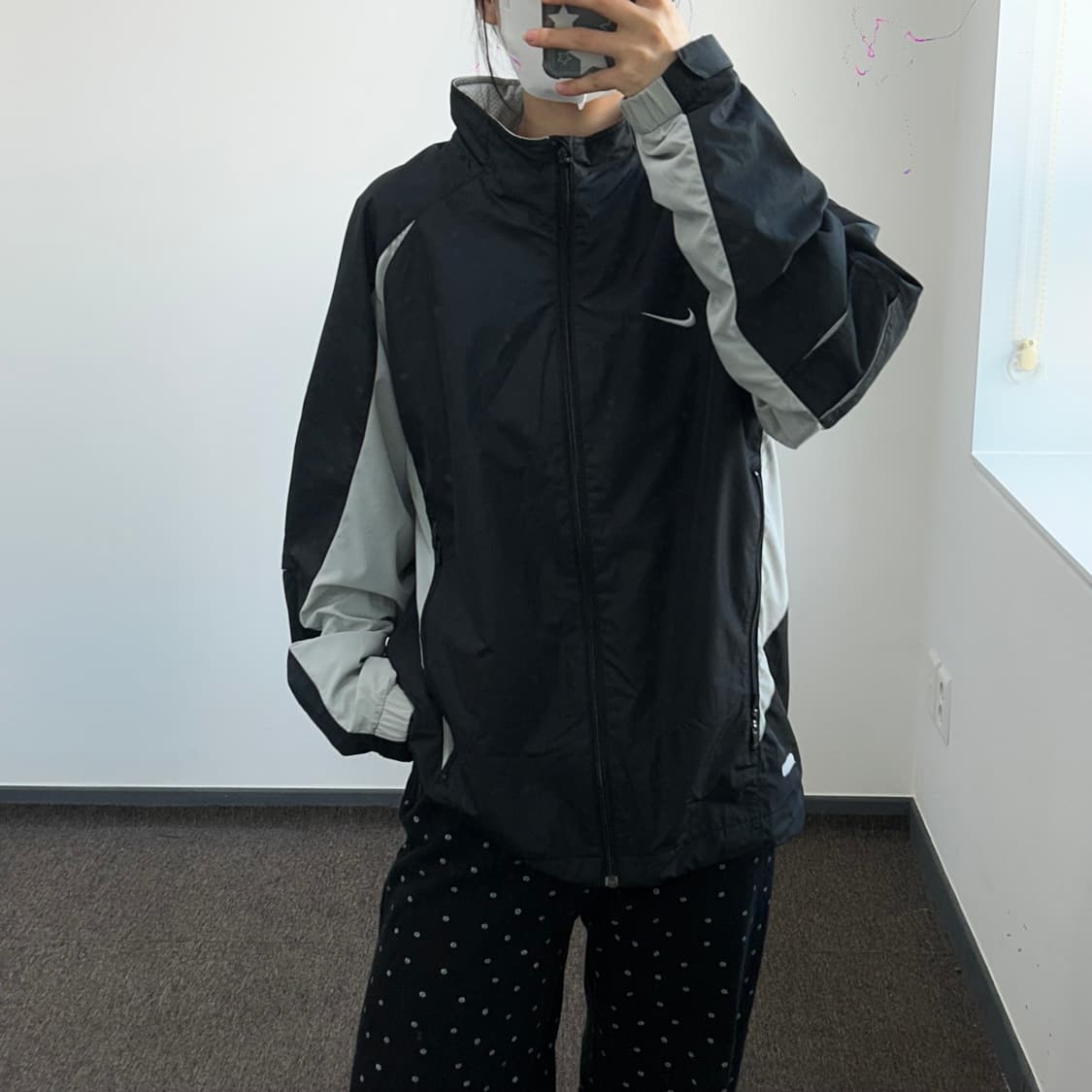Nike 나이키 그레이 블랙 배색 바람막이 상품이미지1