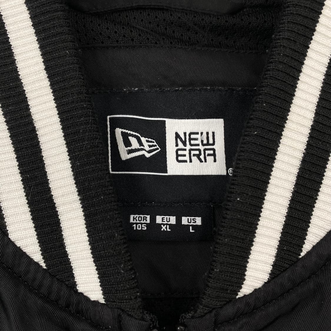 뉴에라 뉴욕 양키스 자수 빅로고 블랙 스타디움 자켓 (105) 상품이미지6