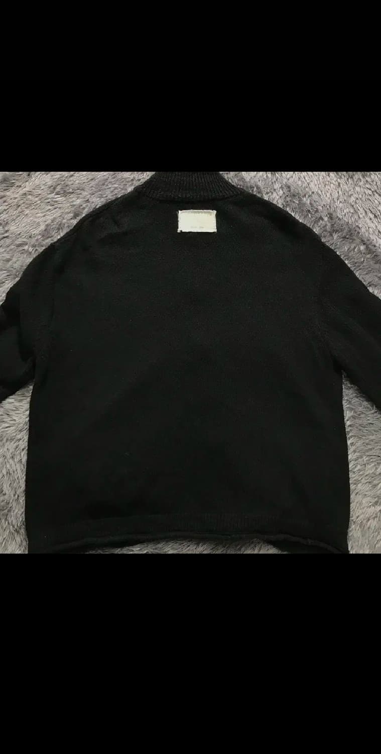 [[FREE, 23년]# 마뗑김(Matin Kim) 자수로고 니트 가디건 상품이미지3