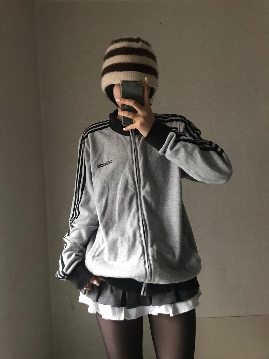 아디다스 그레이 블랙 삼선 면집업 상품이미지3