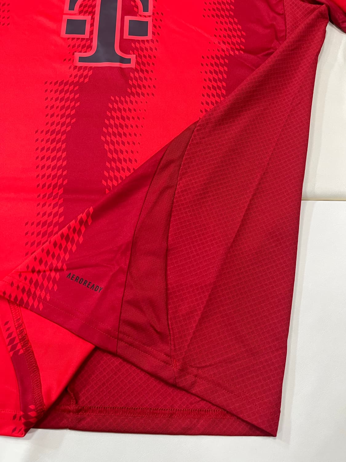 아디다스 24-25 FC 바이에른 뮌헨 홈 김민재 (새제품) 상품이미지6