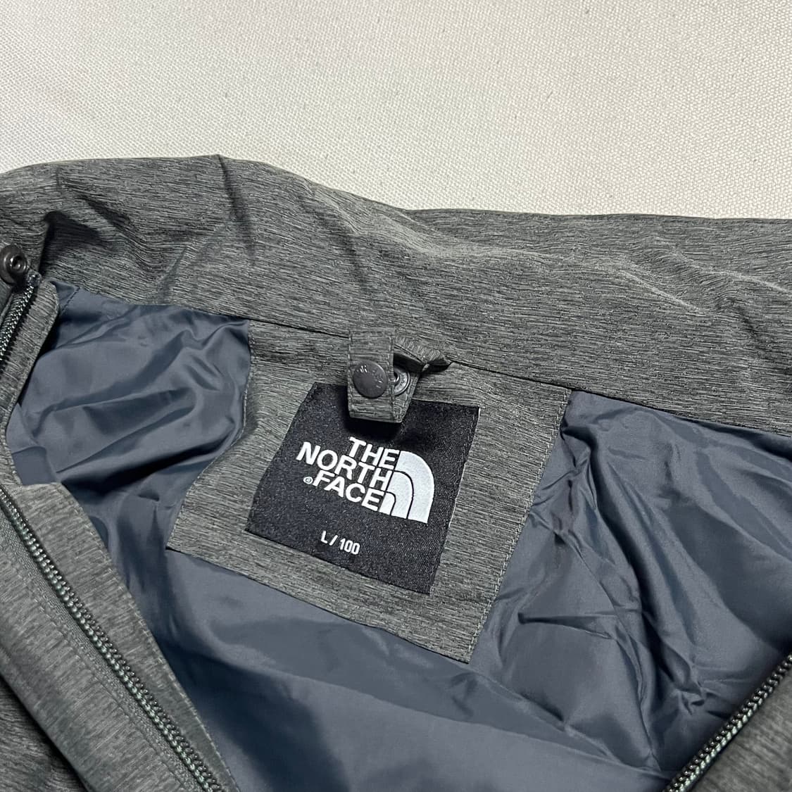 L 노스페이스 드라이벤트 그레이 후드 바람막이 상품이미지7