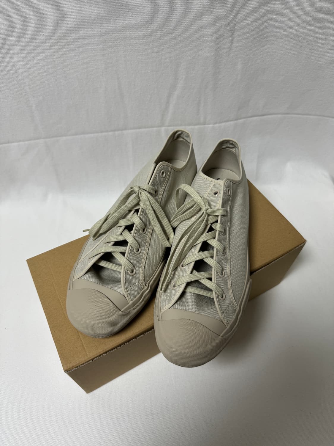 스튜디오니콜슨 문스타 메리노 스니커즈 도브 270 상품이미지1