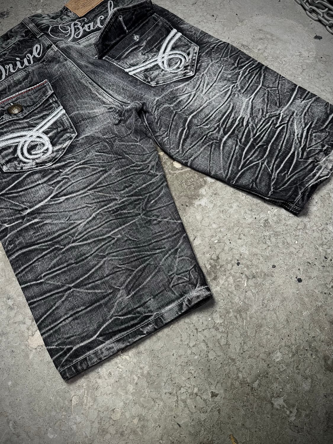 Crushed Wash Denim Shorts 상품이미지9