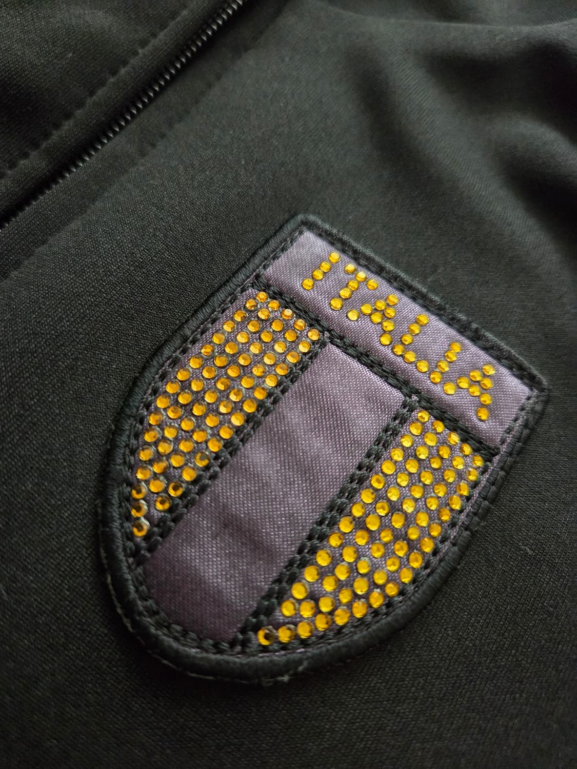 (어깨부분이염)Kappa 블랙 골드 ITALIA 트랙탑 져지 표기M 상품이미지3