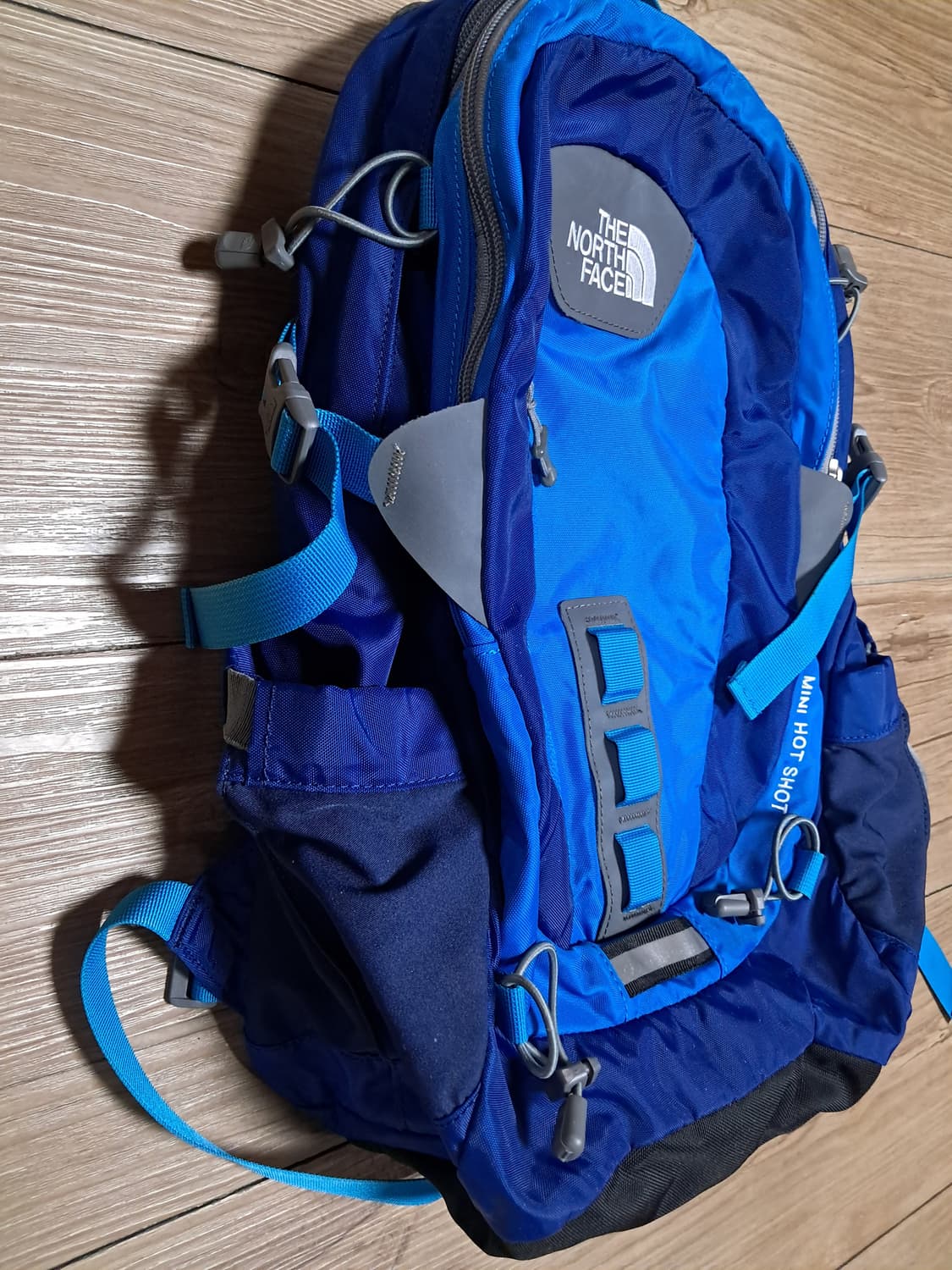 노스페이스 배낭 22L 상품이미지4