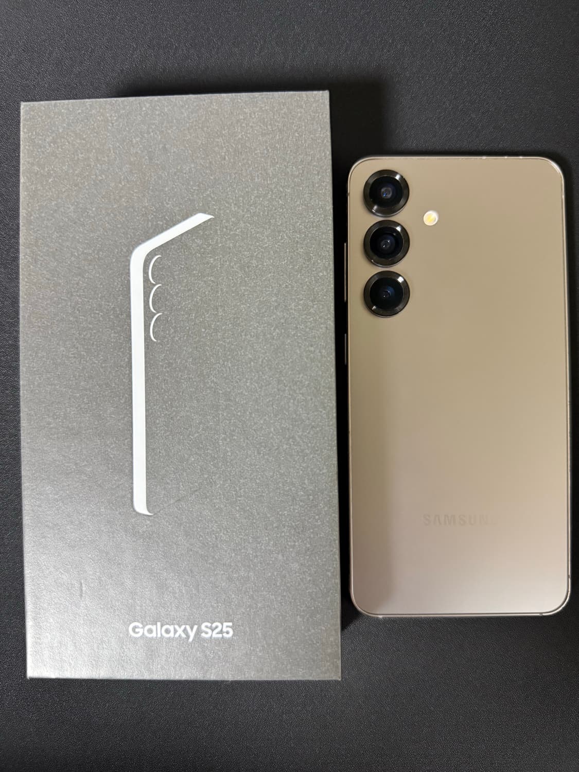삼성 갤럭시 S25 256GB 실버쉐도우 상품이미지1