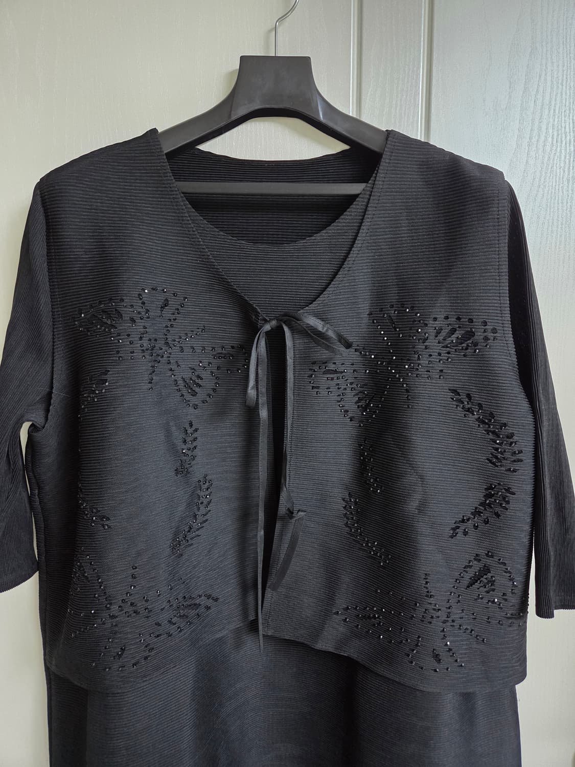 플리츠 원피스 가디건 비즈장식 디테일 상품이미지2