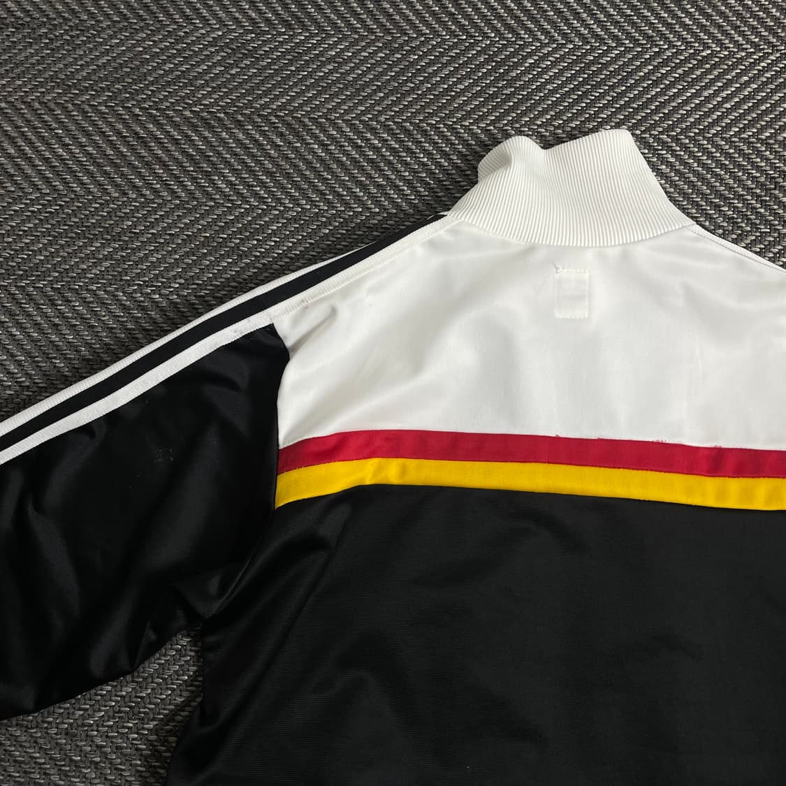 아디다스 독일 국가대표 레트로 트랙탑 져지y 3010 상품이미지8