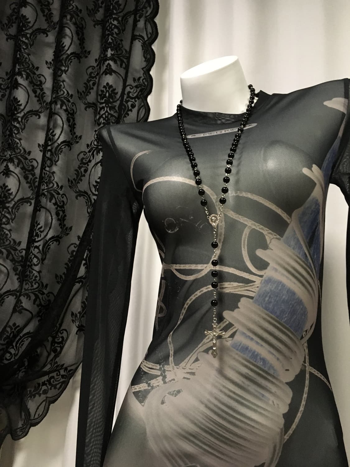 메그킴 메쉬 시스루 탑 블랙 상품이미지8