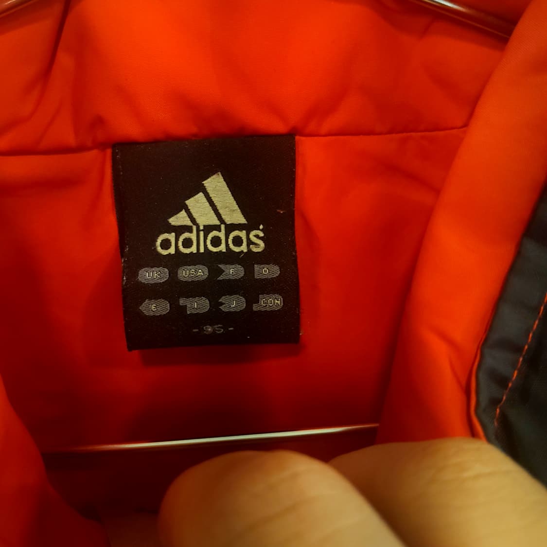 아디다스 레드 삼선 올드 자켓 바람막이 상품이미지3