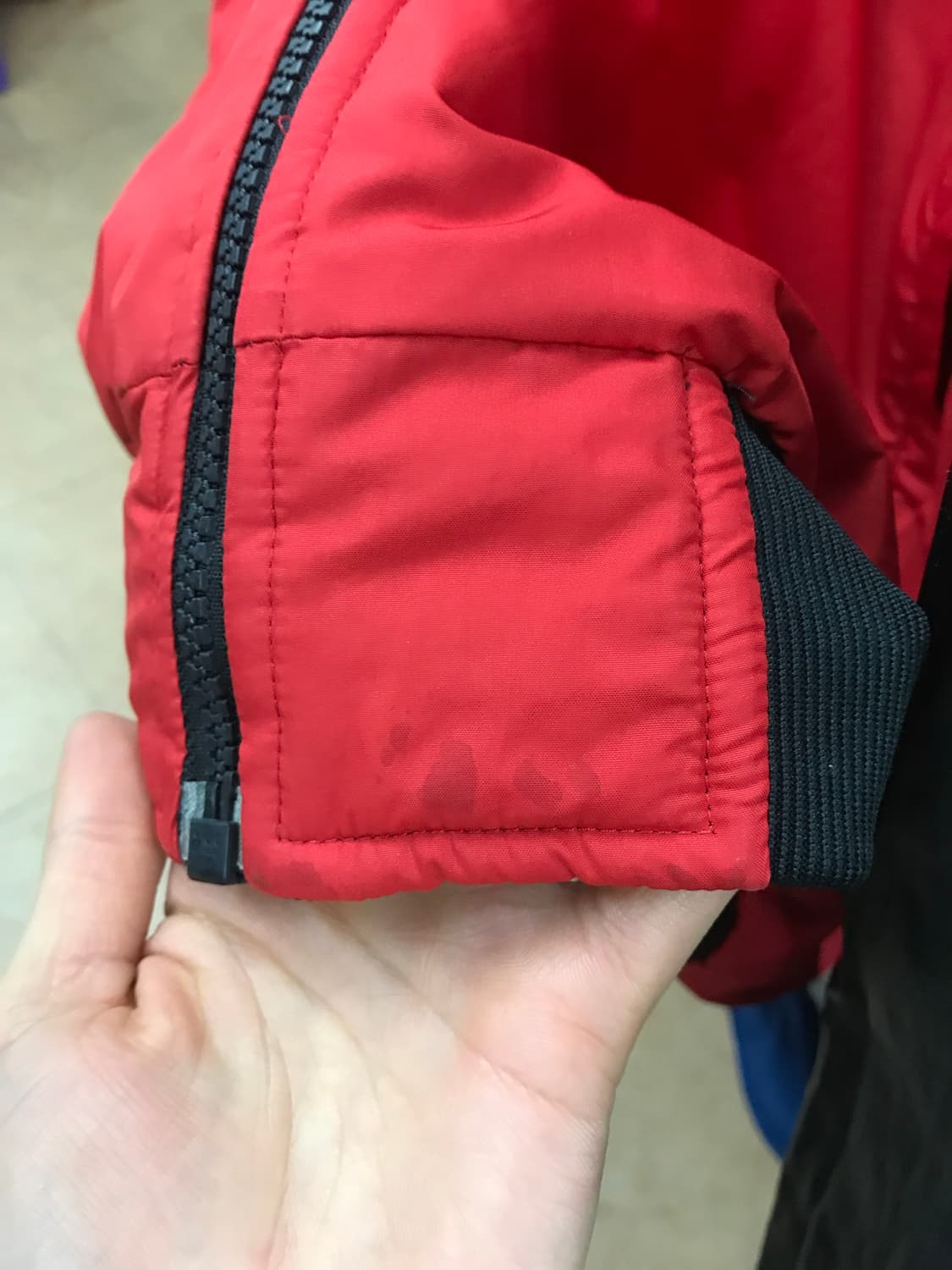 아디다스 ACM AC밀란 리버시블 경량패딩  상품이미지9