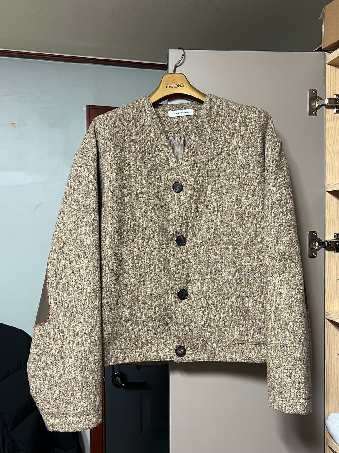 밈더워드로브 고야 텍스쳐드 패치 가디건 브라운 2size 상품이미지1