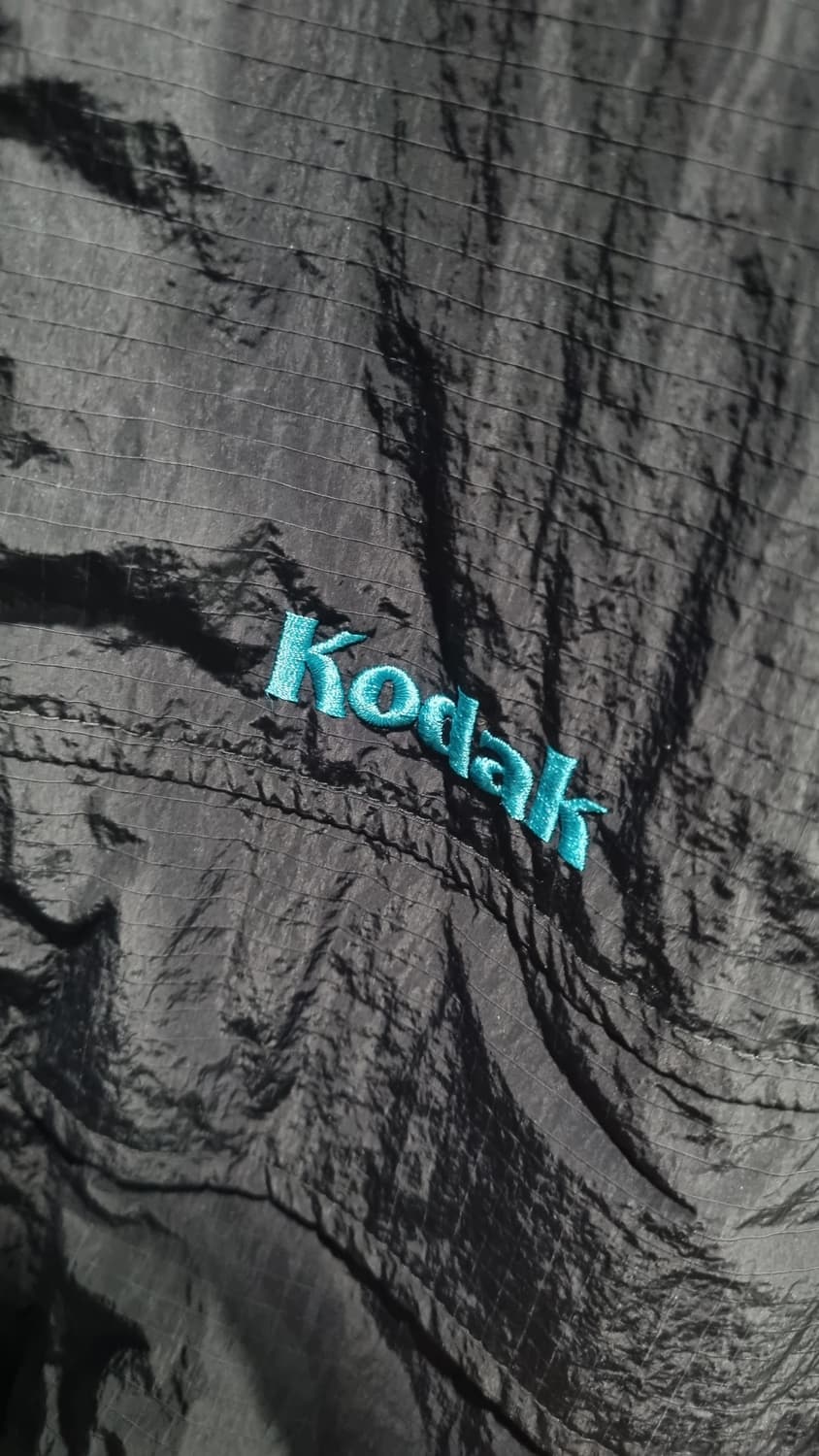 ((코닥)) 바람막이 윈드러너 바스락 후드집업 L사이즈 상품이미지2