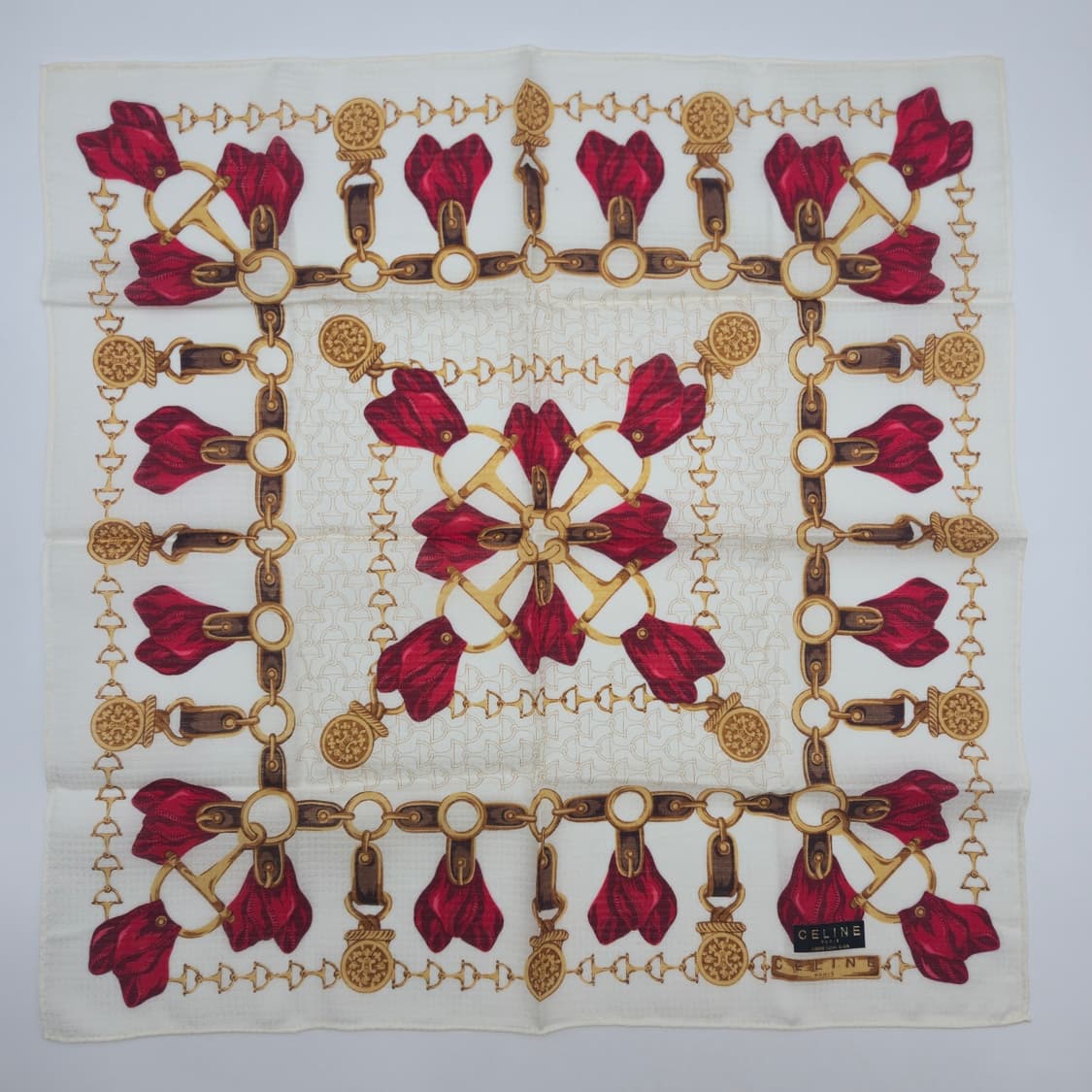 CELINE 셀린느 손수건 스카프 [JRCFSB11735-117-2] 상품이미지4