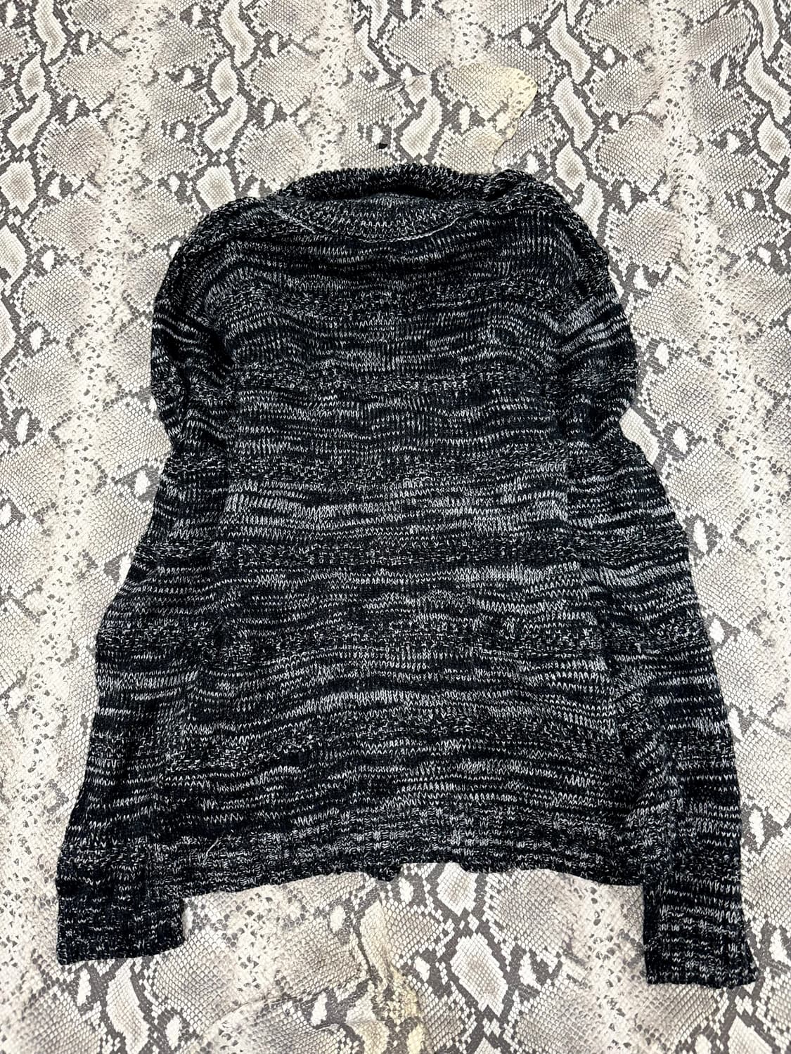 “Moussy” Black&Grey Knit Cardigan 상품이미지6