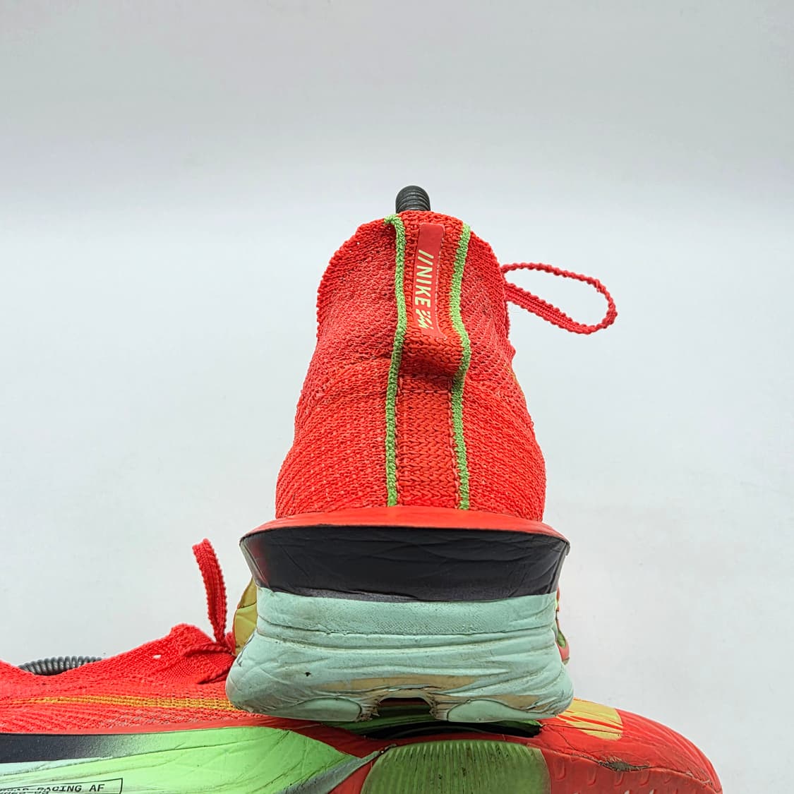  나이키 에어 줌 알파플라이 넥스트%3 (265)  상품이미지2