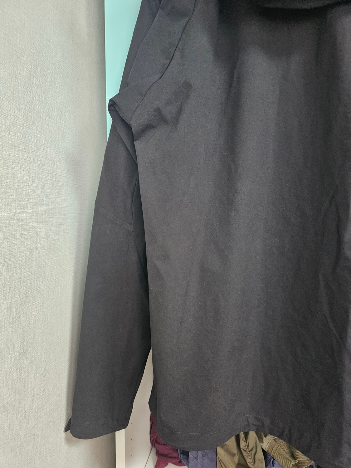 cp컴퍼니 가장 잘나가는 모델 프로텍 씨피컴퍼니 후드 렌즈 자켓 팔아요 상품이미지10